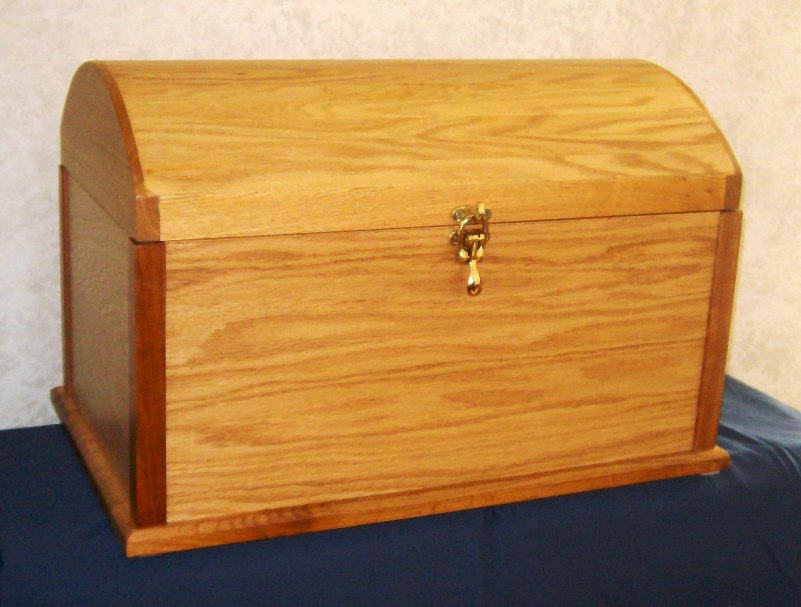 Rod's Woodworking Shop - Free Toy Box Treasure Chest Plans